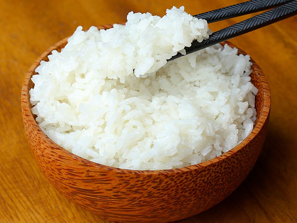 Hướng dẫn nấu cơm ngon bằng gạo 5451