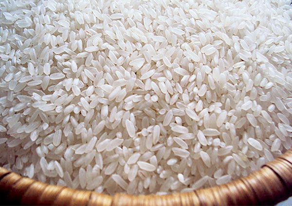 Gạo làm bún phải có độ khô, tơi xốp