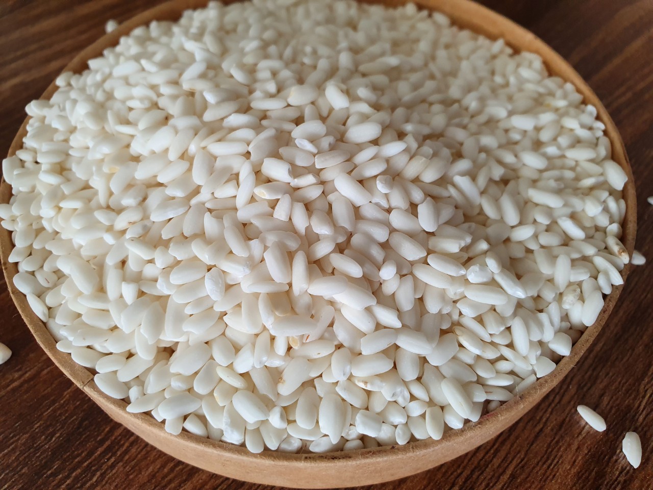 Giá gạo nếp nương Điện Biên phụ thuộc những yếu tố nào?