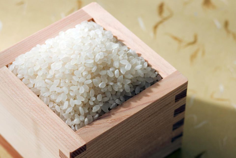 Gạo tấm bao tiền 1kg?